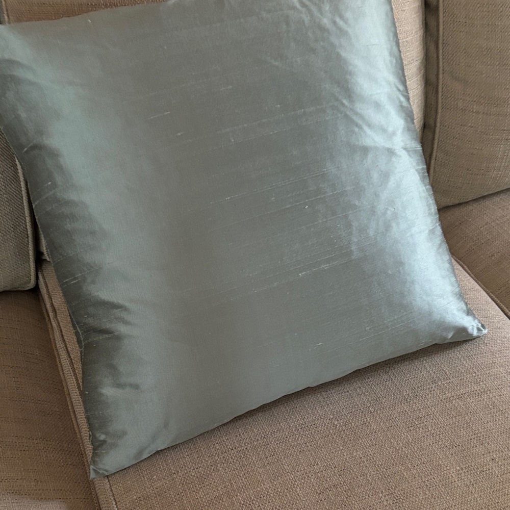 Elegant Down-filled Silk Blue/Green Throw Pillow. 20”. Removable cover
